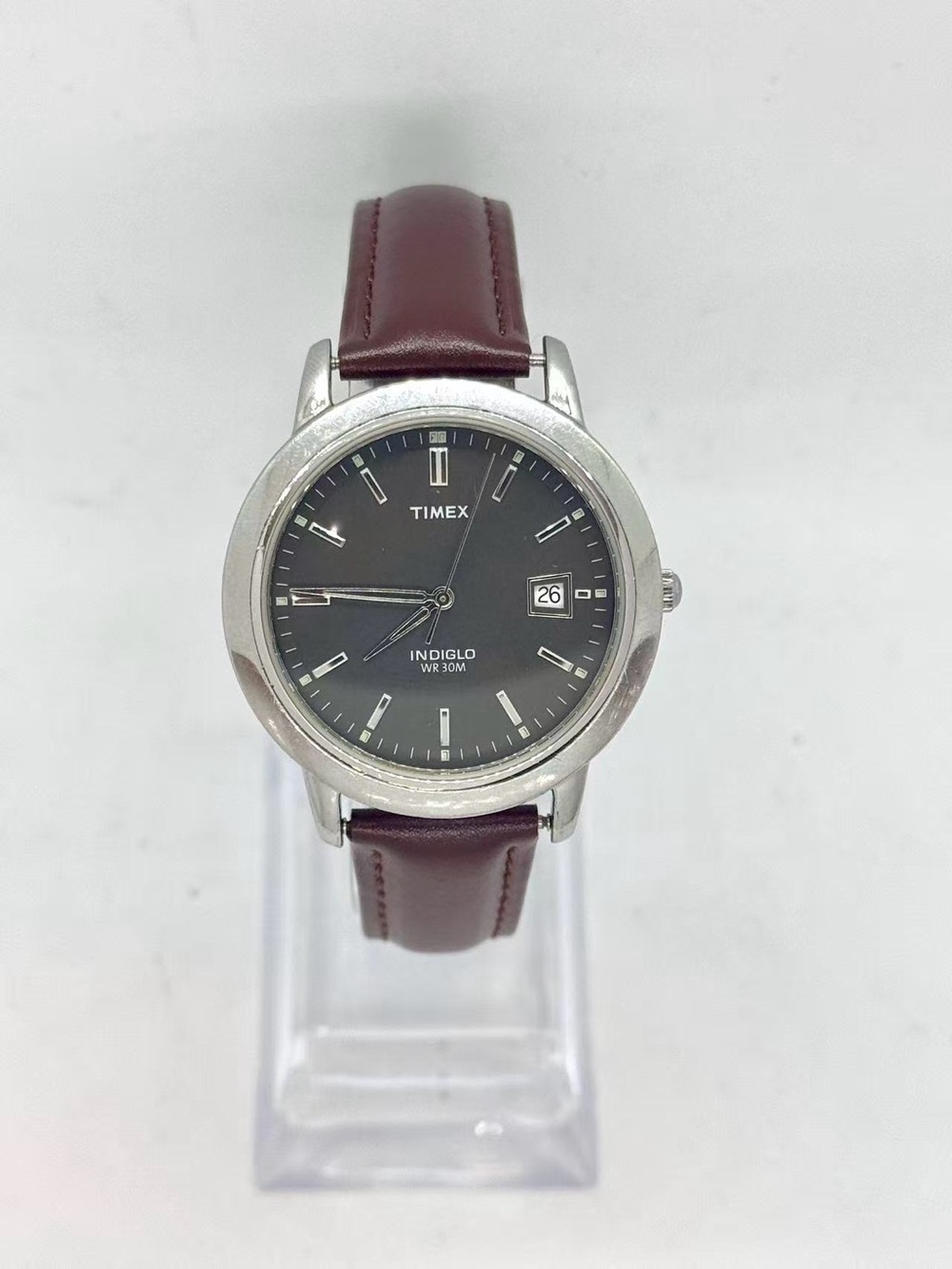 Vintage Timex Menβs Quartz Watch 37mm Black Dial Date Indiglo New Battery Runs
